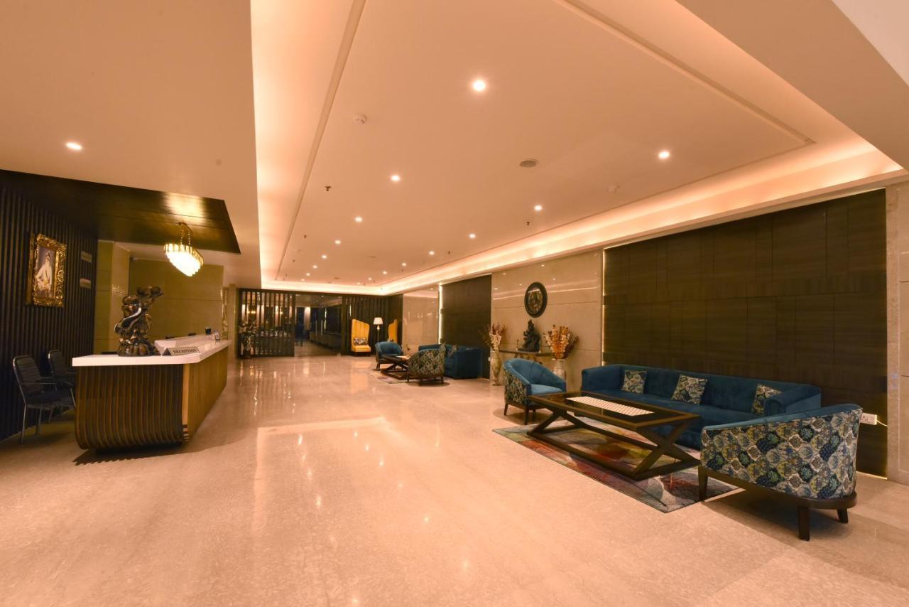 The Pribson Hotel Amritsar Exterior photo